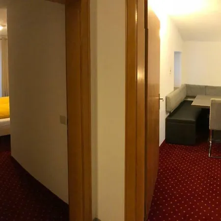 Appartements Dobler - S'Darhuam Sankt Leonhard im Pitztal Exterior photo